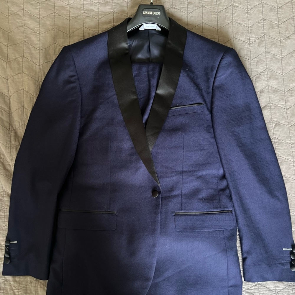 Men’s Blue Shawl Collar Tuxedo 3-Piece with side adjusters